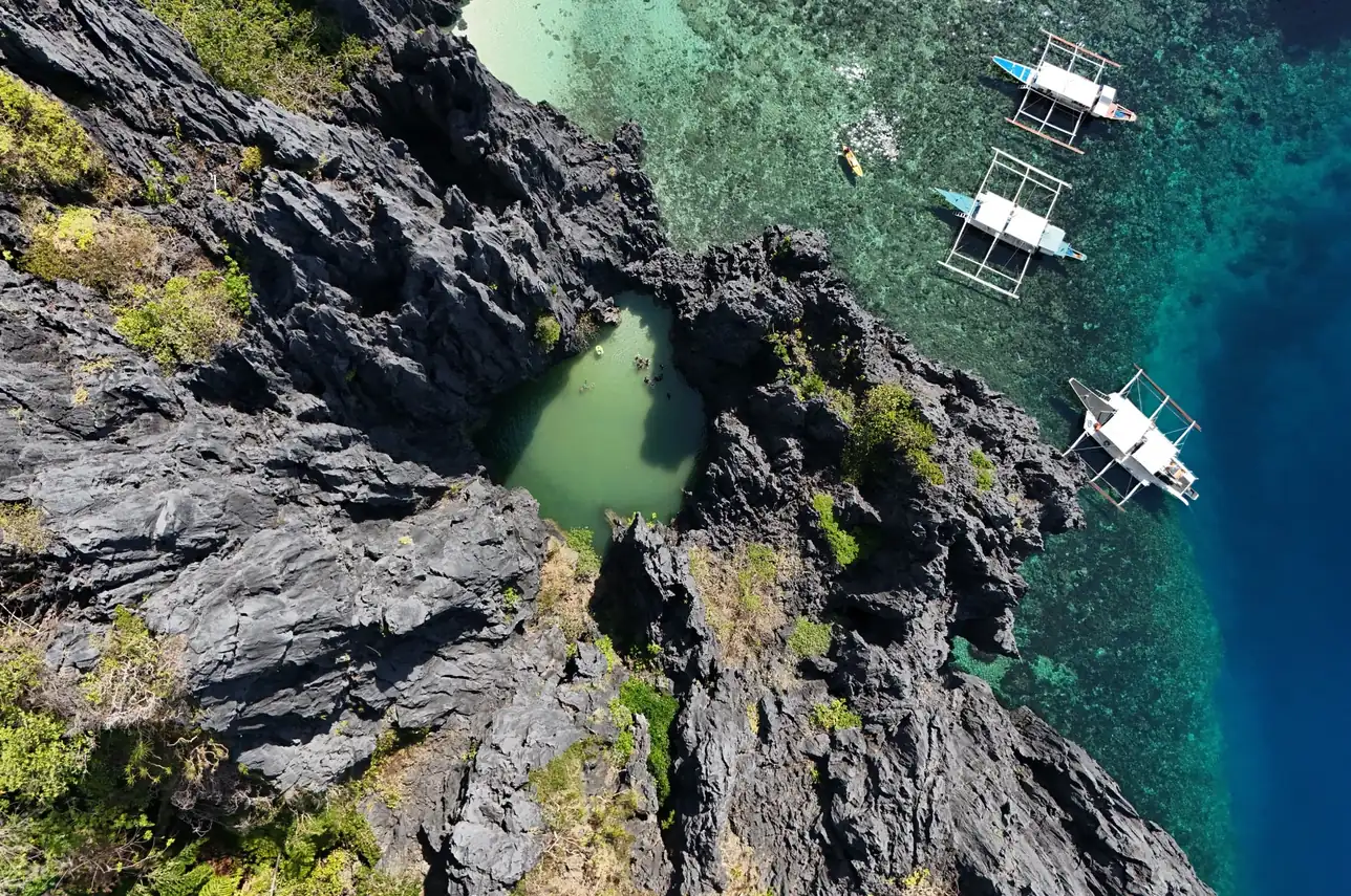 Island hopping en El Nido, Palawan, entre lagunas y formaciones de piedra caliza
